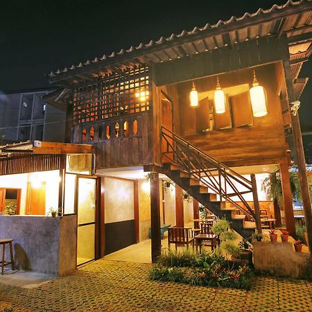 Manon Hostel Chiang Mai Dış mekan fotoğraf