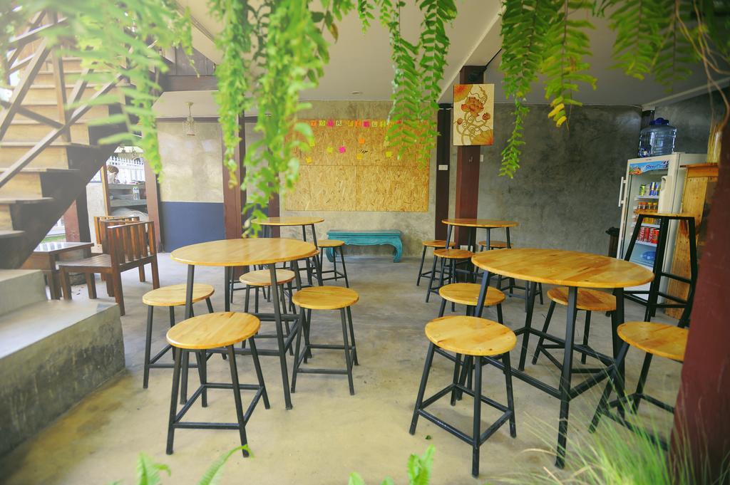 Manon Hostel Chiang Mai Dış mekan fotoğraf