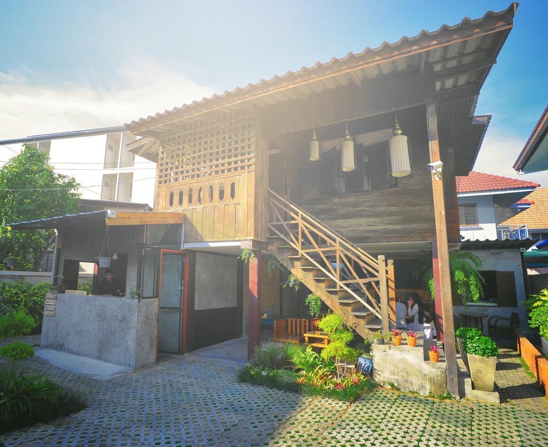 Manon Hostel Chiang Mai Dış mekan fotoğraf