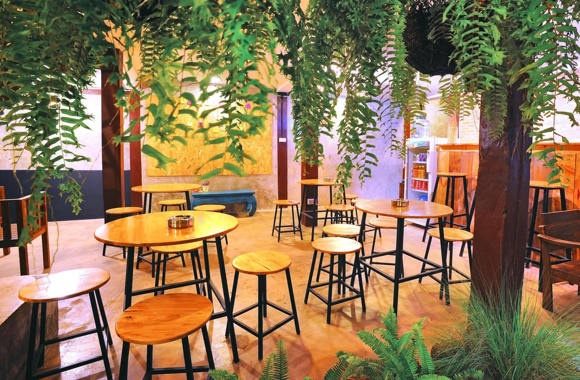 Manon Hostel Chiang Mai Dış mekan fotoğraf