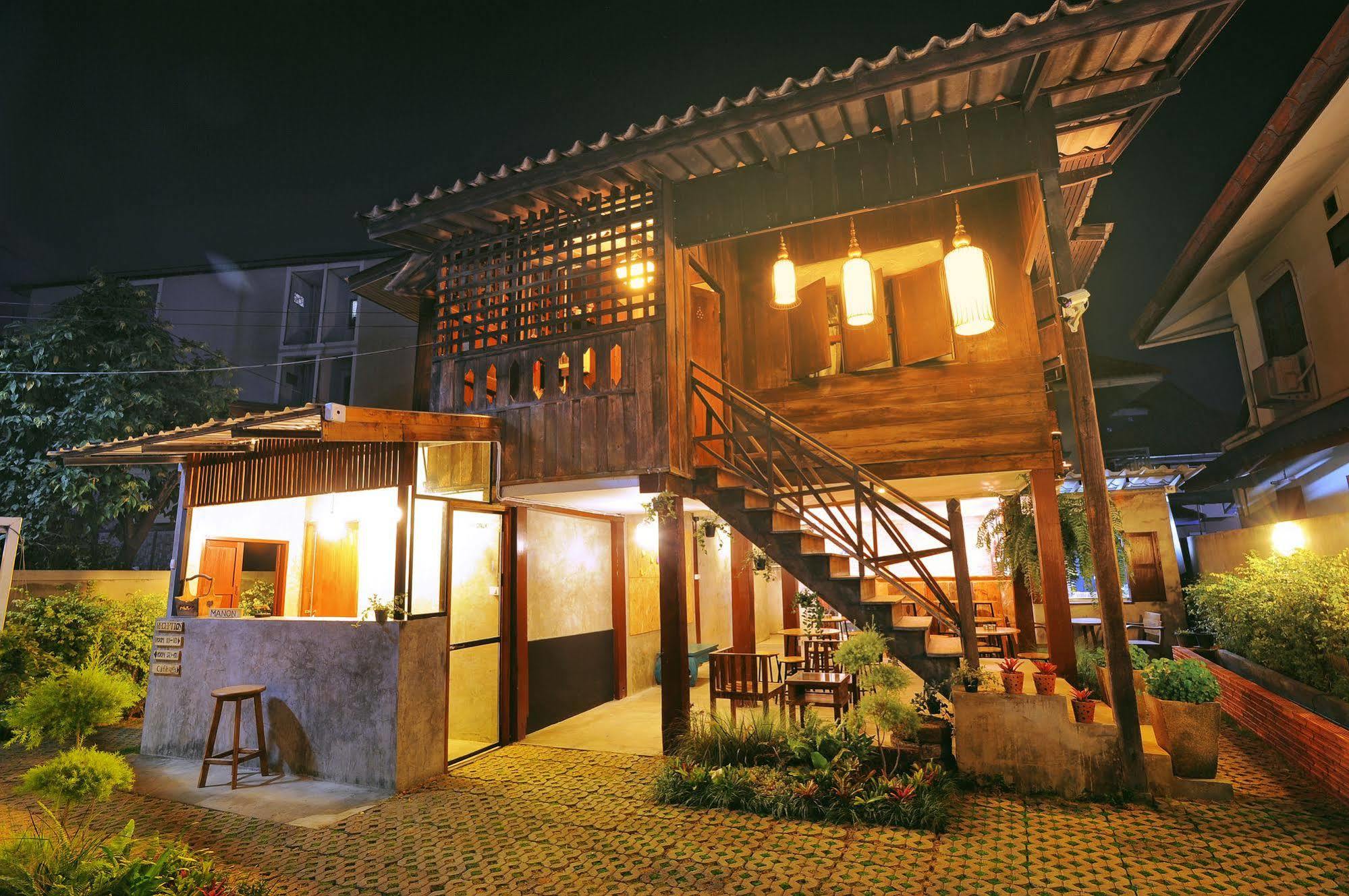 Manon Hostel Chiang Mai Dış mekan fotoğraf